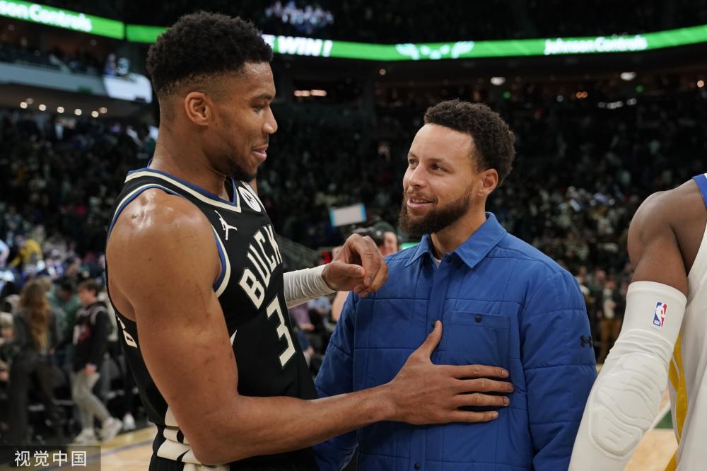 他们在中场 他们在中场